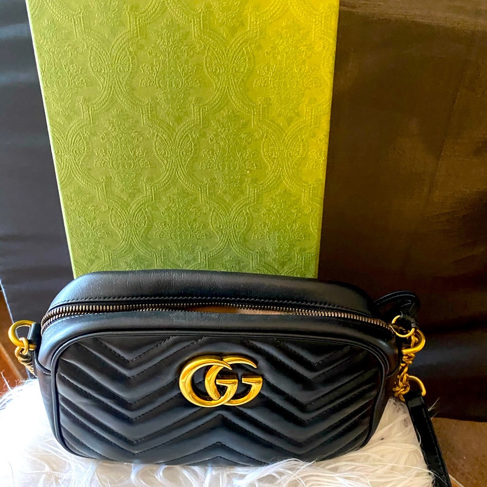 Almost New Gucci Crossboy Large Purse